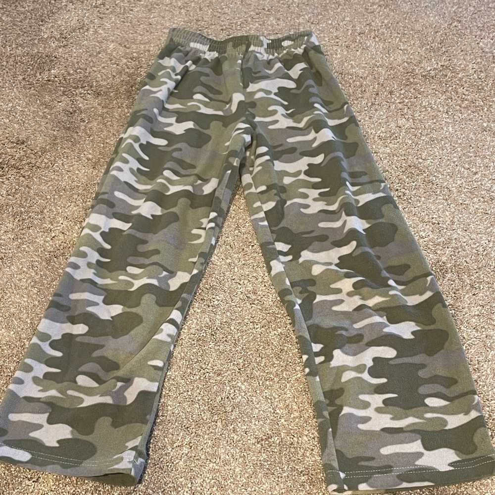 Wonder Nation Camouflage Sweatpants/pjs